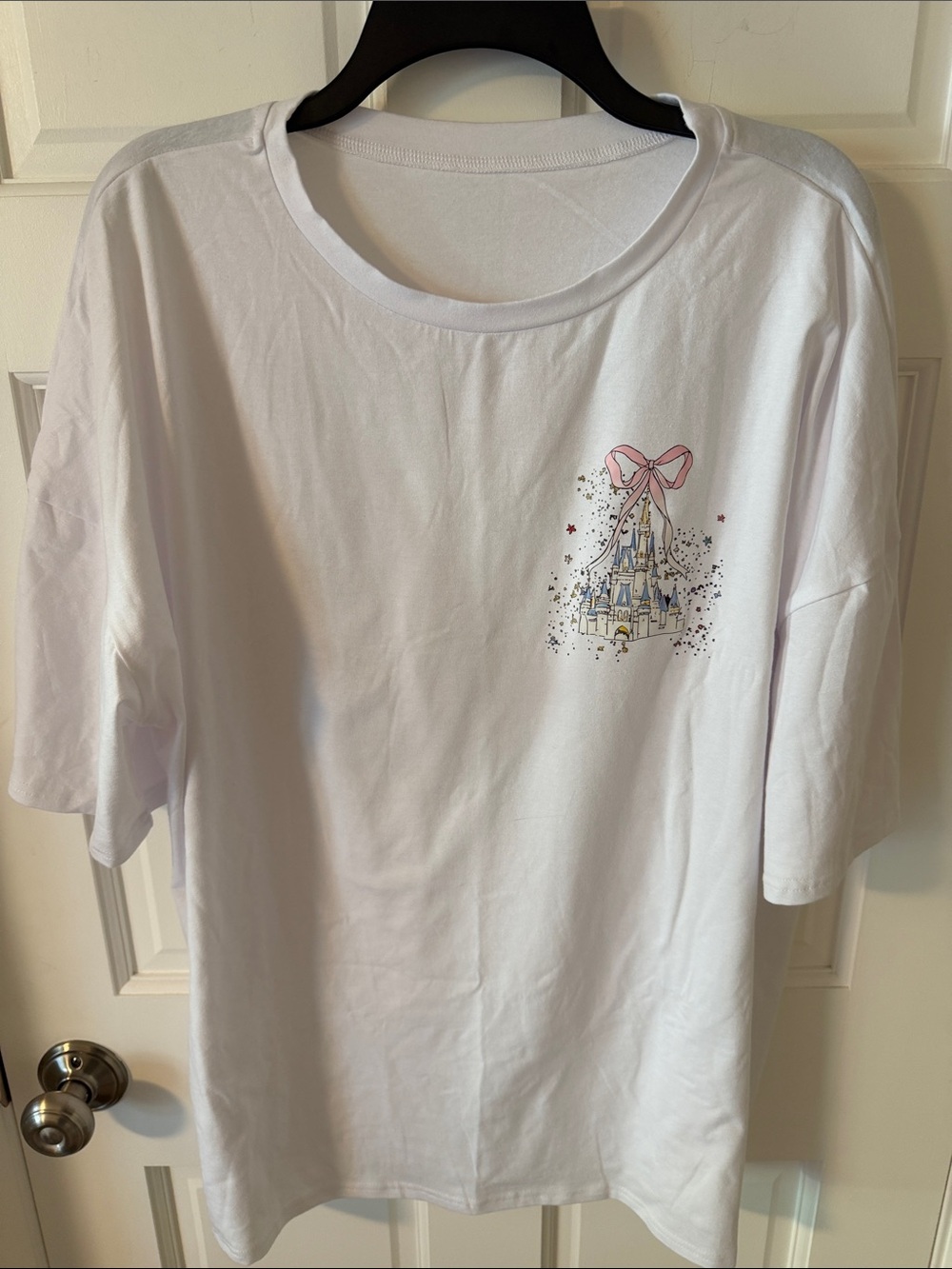 NEW Women’s Disney Cinderella Castle Graphic Tee princess bow back Size 2XL